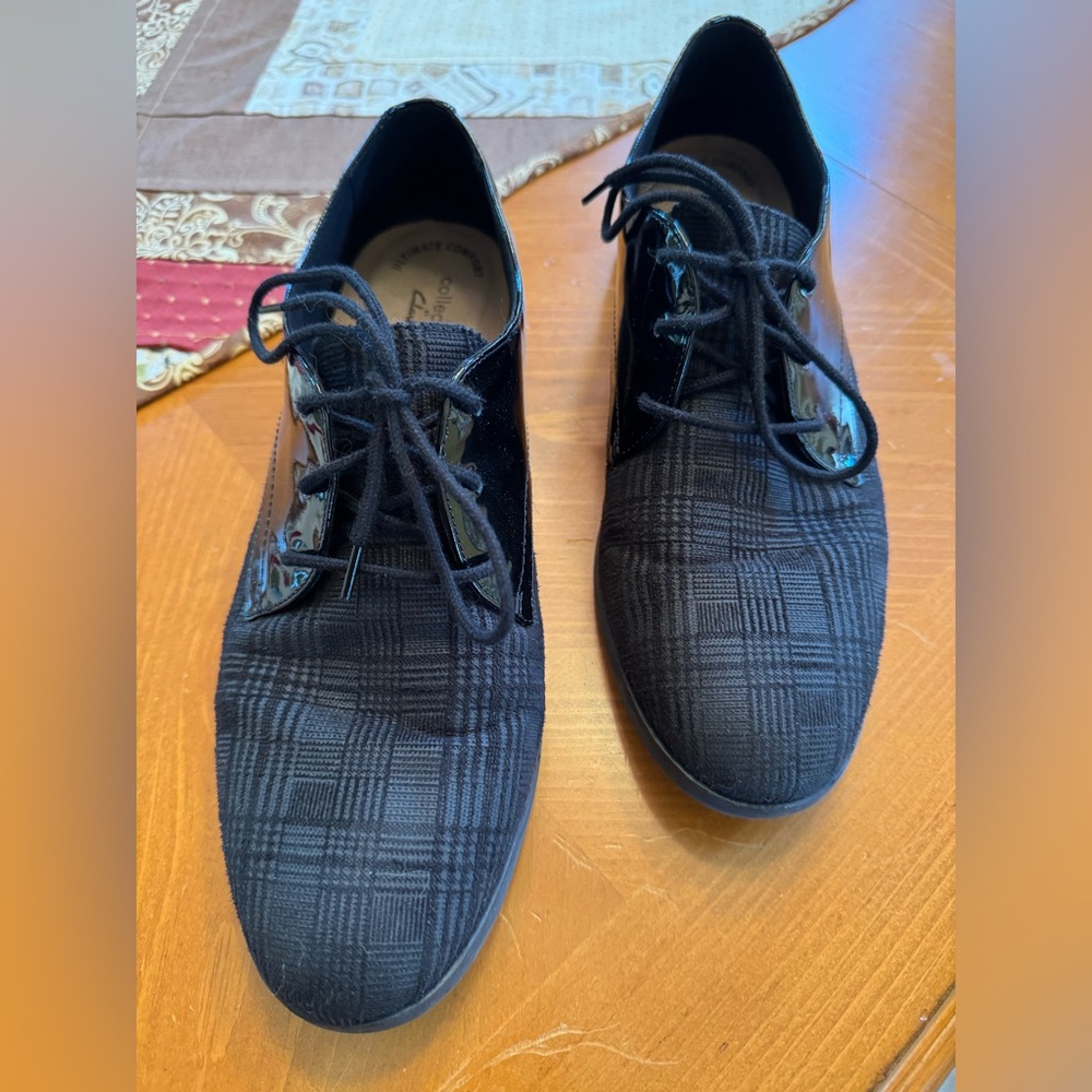 Classic Black Plaid and Patten Leather Oxford Shoes